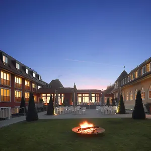 4* Отель Waldhotel