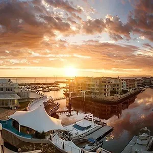 Hotel Krystal Beach Hotel Gordons Bay