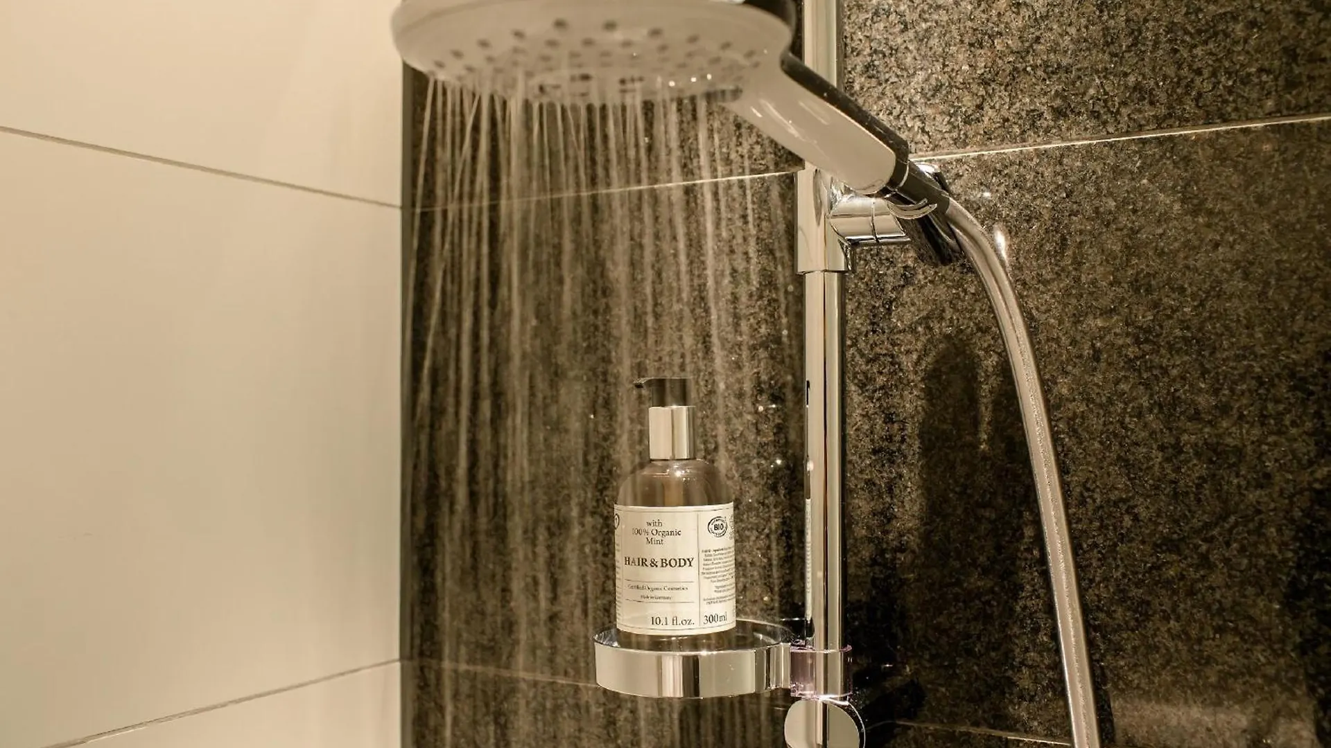 Motel One Stuttgart-Hauptbahnhof 독일