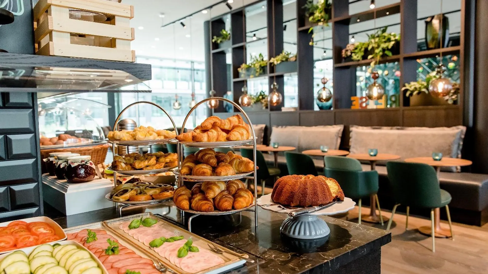 Motel One Stuttgart-Hauptbahnhof 3*, Stuttgart