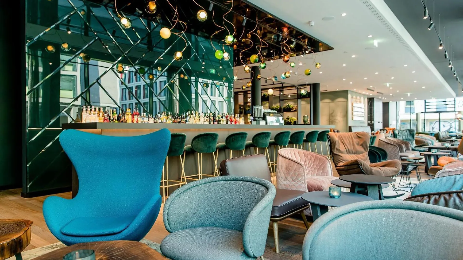 Motel One Stuttgart-Hauptbahnhof